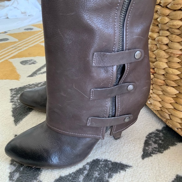 Miss sixty brown leather boots size 40
US/10 - Picture 13 of 16